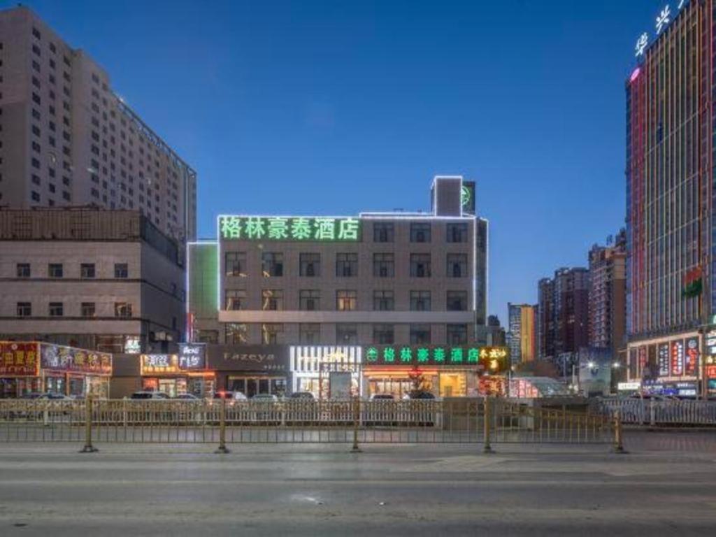 Greentree Inn Geermu Walking Street Business Hotel Golmud Exterior photo